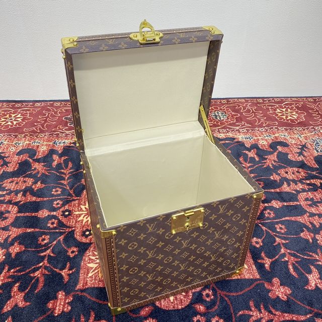 Louis vuitton original monogram canvas cotteville 34 suitcase M21329