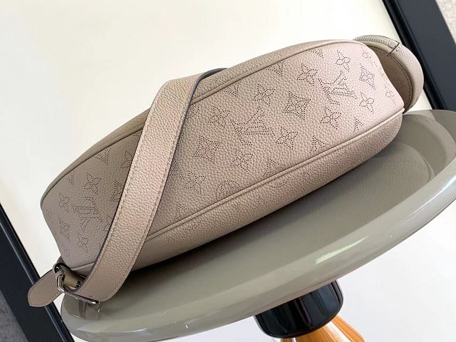 Louis vuitton original mahina leather baia MM M22823 grey