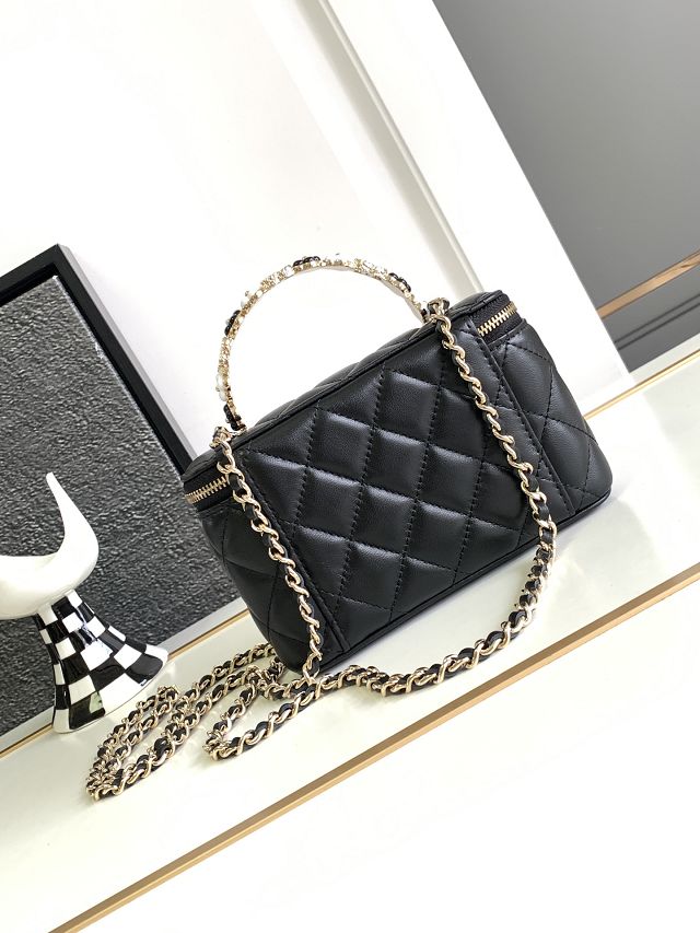 CC original lambskin clutch with chain AP3593 black