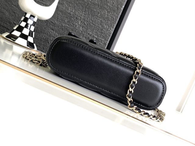 CC original lambskin clutch with chain AP3593 black