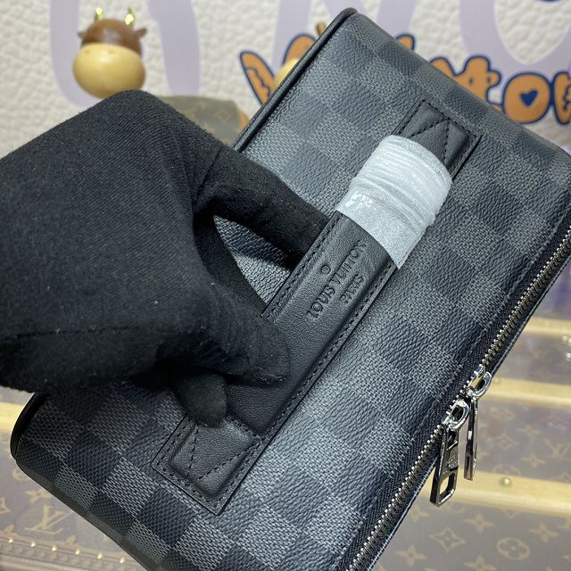 Louis vuitton original damier graphite toiletry bag N11506