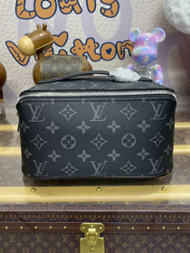 Louis vuitton original monogram eclipse toiletry bag M11508