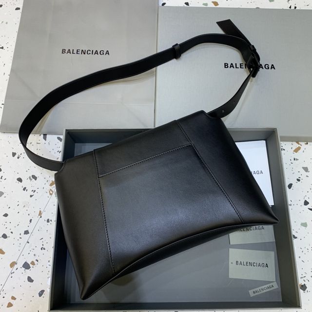 Balenciaga original calfskin downtown large shoulder bag 67135330 black