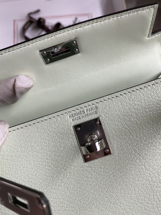 Hermes original goatskin mini kelly 19 bag KG0019 vert fizz