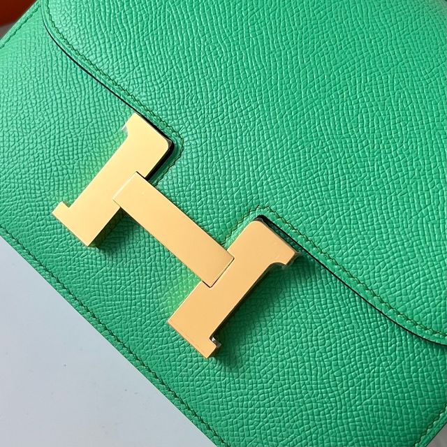 Hermes original epsom leather small constance bag C19 vert comics