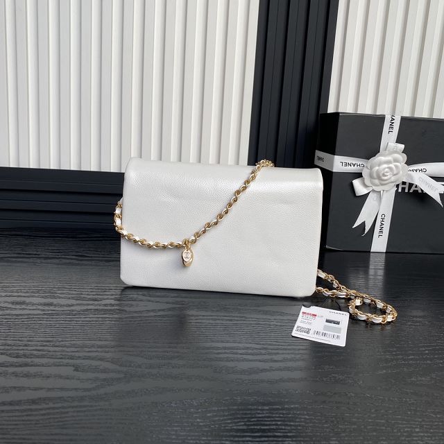 CC original grained calfskin small flap bag AS5186 white