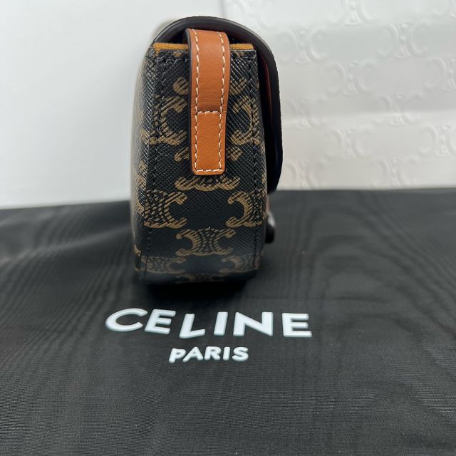 Celine original triomphe canvas besace 111233 tan