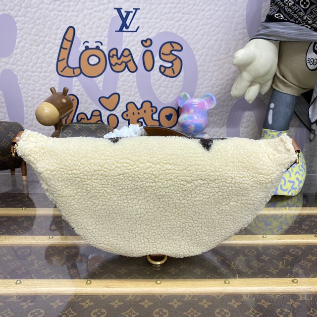 Louis vuitton original shearling bumbag M11799 white