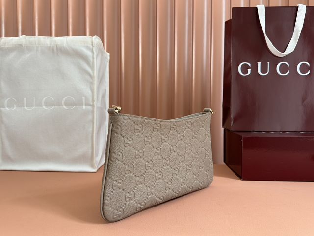 GG original calfskin emblem medium shoulder bag 815277 taupe