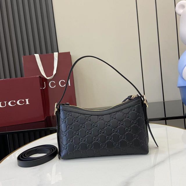 GG original calfskin emblem small shoulder bag 847450 black
