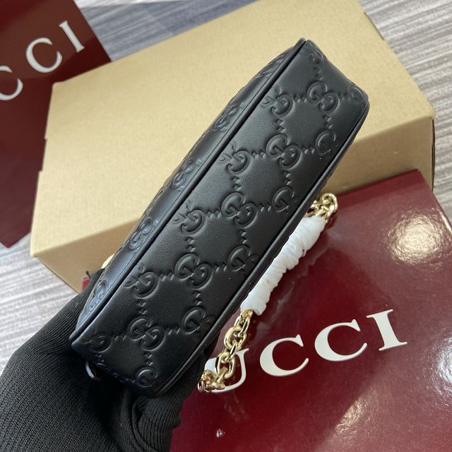 GG original calfskin emblem small shoulder bag 847091 black