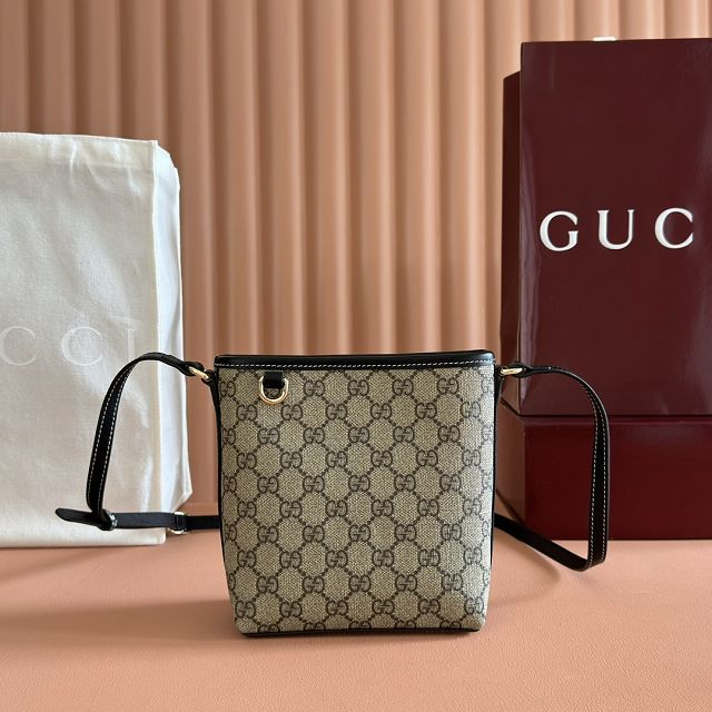GG original fabric emblem nano bucket bag 847090 black