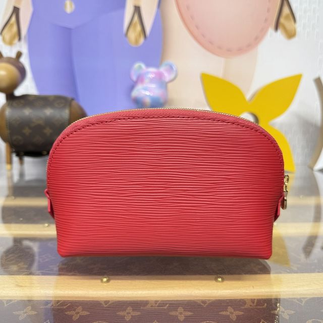 Louis vuitton original epi leather pochette cosmetique M15201 red