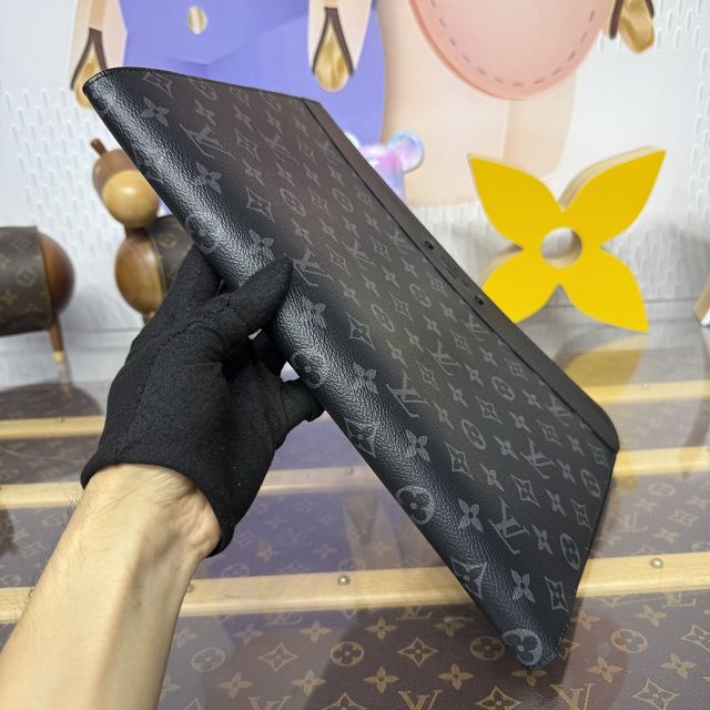 Louis vuitton original monogram eclipse pochette jour M82074