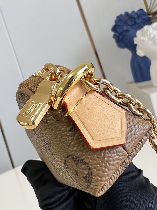 Louis vuitton original monogram reverse cosmetic lipstick pouch M25693