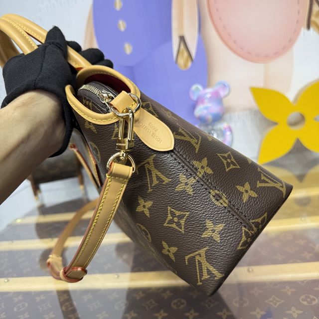 Louis vuitton original monogram canvas ever more PM handbag M15208