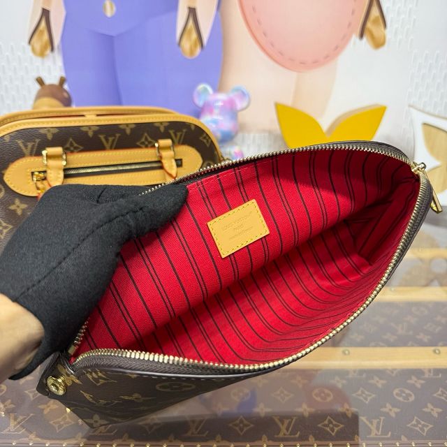 Louis vuitton original monogram canvas ever more PM handbag M15208