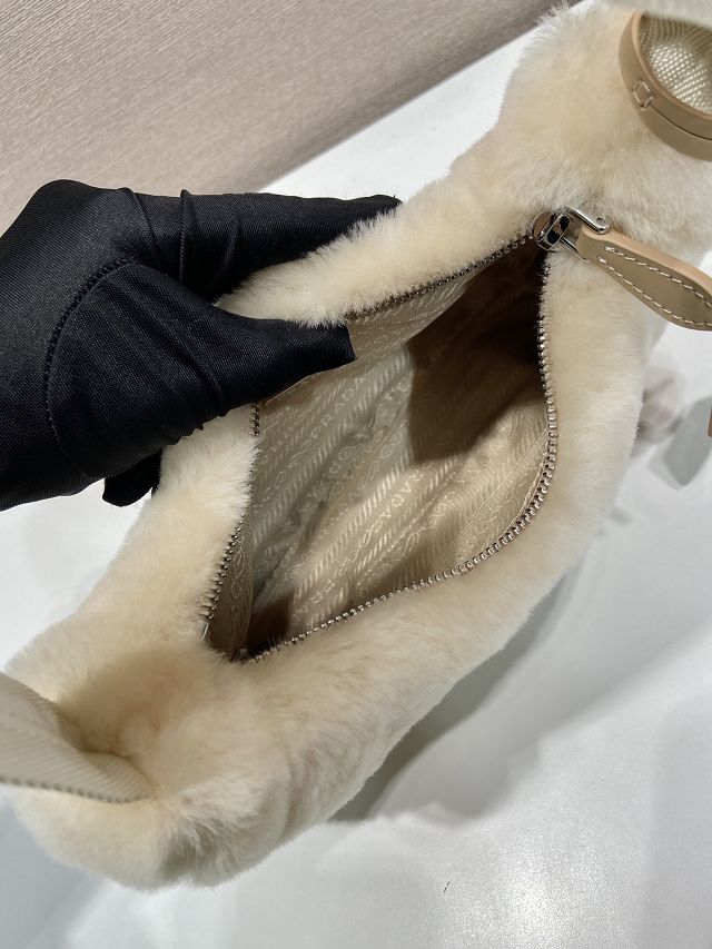 Prada original shearling re-edition 2000 mini bag 1NE515 beige