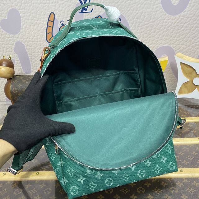 Louis vuitton original monogram canvas discovery backpack M26942 green
