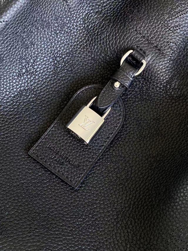 Louis vuitton original mahina leather boundless handbag M13179 black