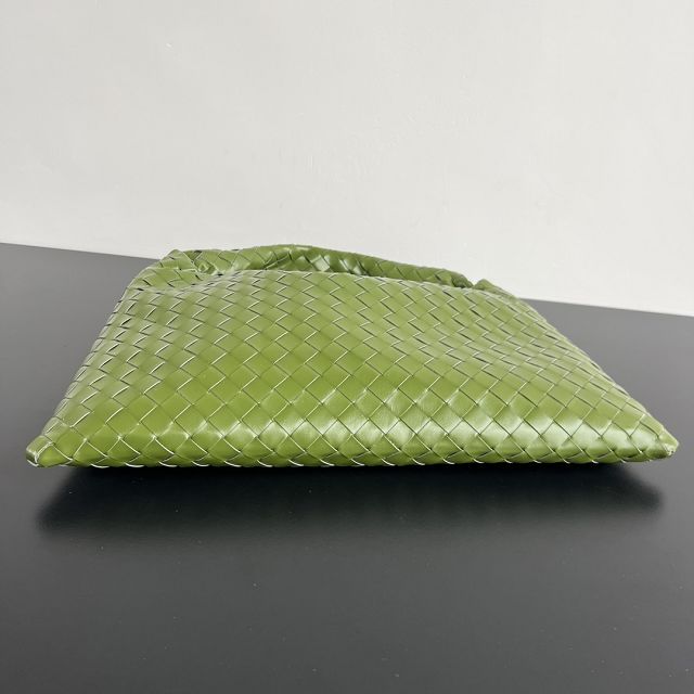 BV original calfskin medium hop bag 796262 matcha