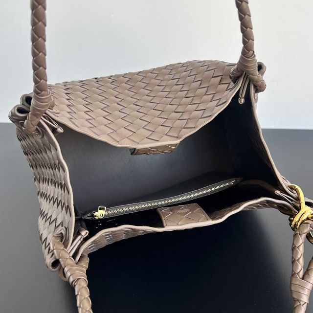 BV original lambskin large parachute shoulder bag 796571 pinecone