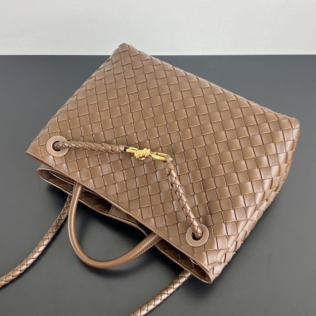 BV original lambskin small andiamo 743568 nocciola