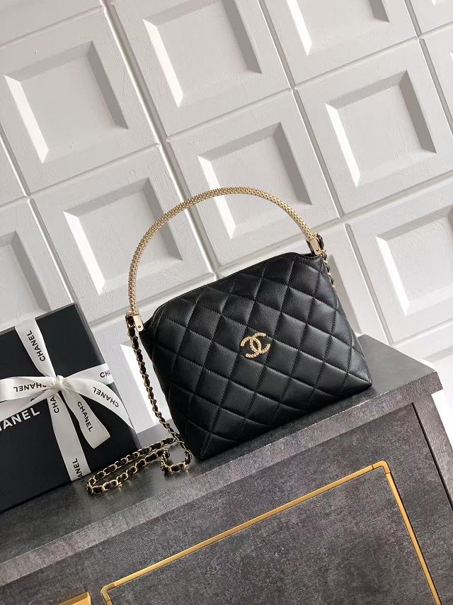 CC original lambskin pouch AP4592