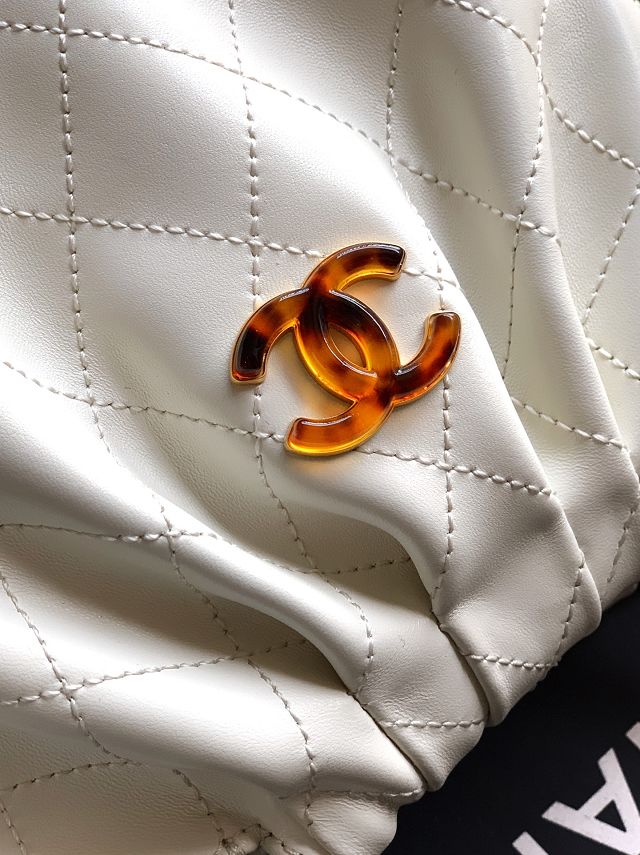 CC original lambskin small hobo bag AS6022 white