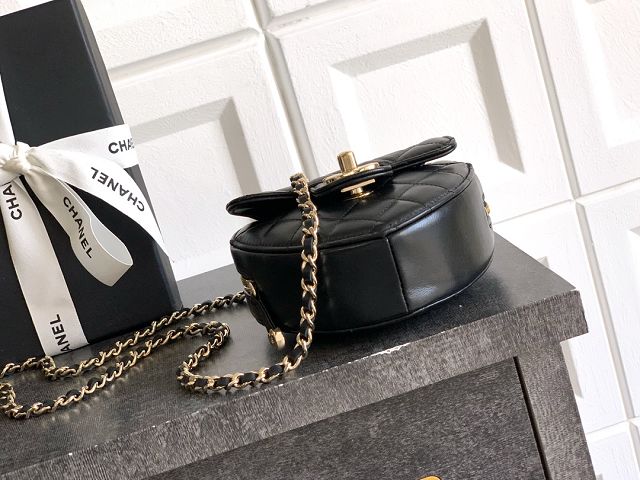 CC original lambskin clutch with chain AP2784