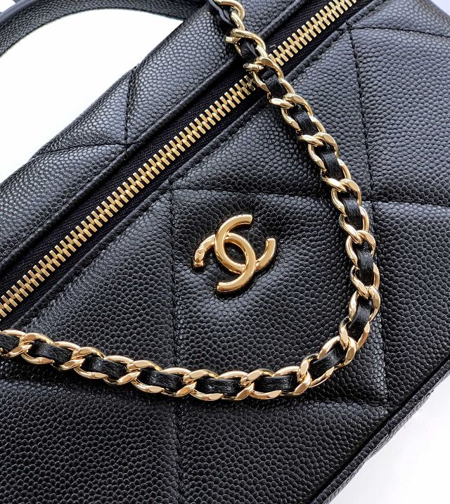 CC original grained calfskin vanity with chain AP4936 black