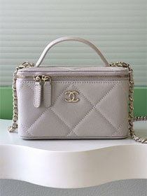 CC original grained calfskin vanity with chain AP4936 light grey