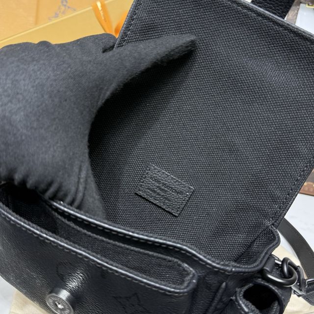 Louis vuitton original calfskin cargo wearable wallet M26726 black