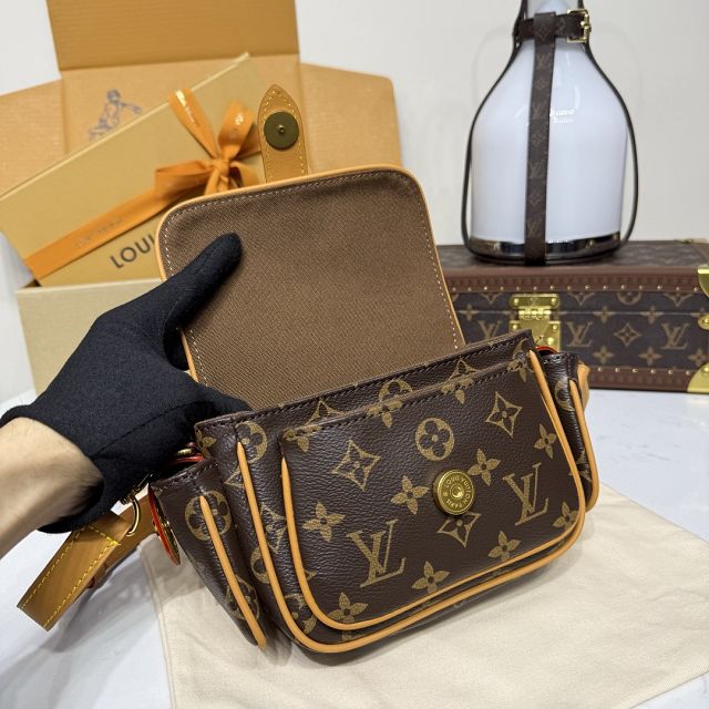 Louis vuitton original monogram canvas cargo wearable wallet M14742