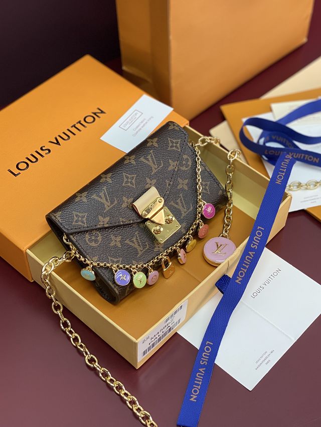 Louis vuitton pouch metis belt M4869Z