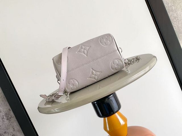 Louis vuitton original calfskin speedy 20 M28343 light grey