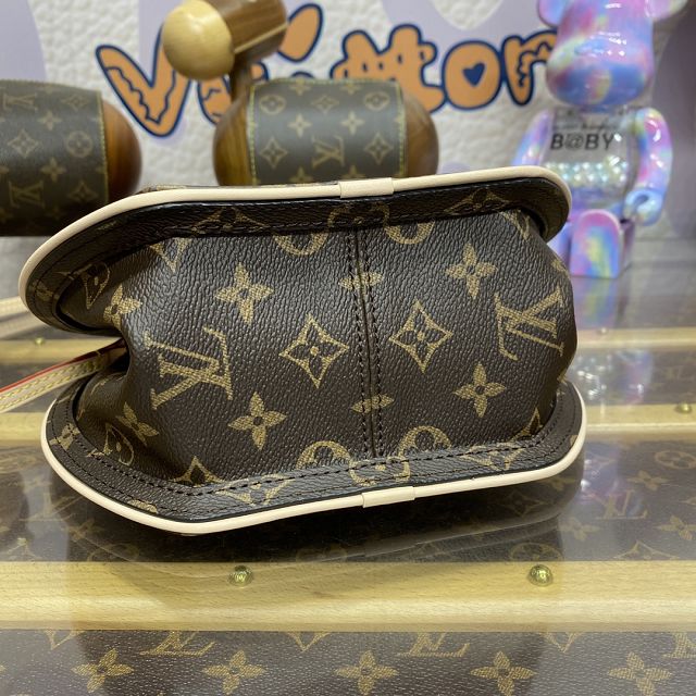 Louis vuitton original monogram canvas around me bag M47117
