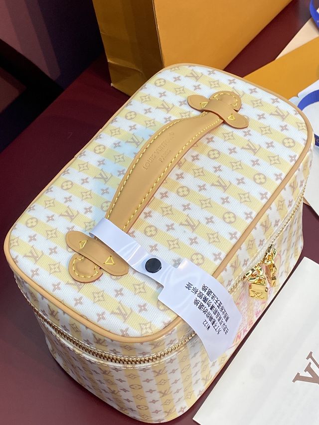 Louis vuitton monogram embleme mini nice cosmetic case M28702 yellow