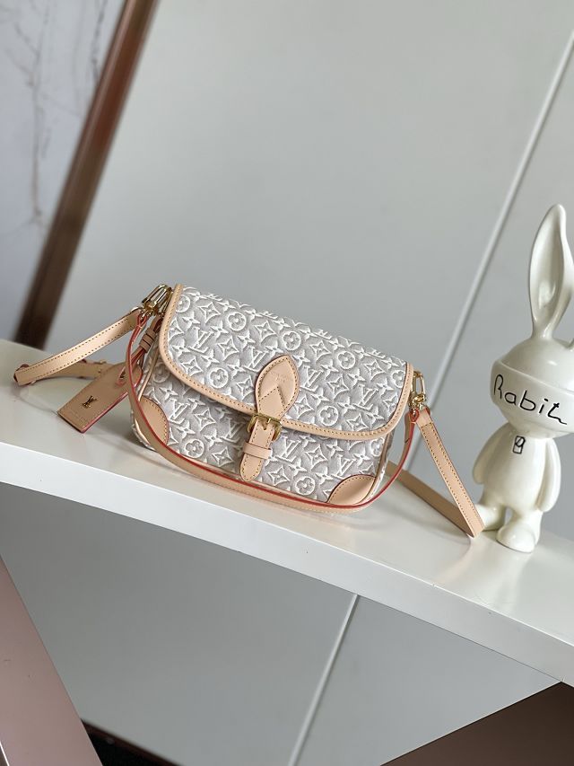 Louis vuitton original monogram embleme diane satchel M29795 peuplier beige