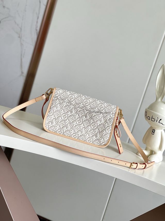 Louis vuitton original monogram embleme diane satchel M29795 peuplier beige