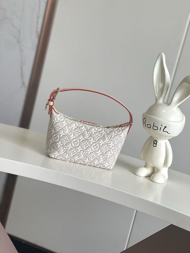 Louis vuitton original monogram embleme pochette hills M29879 peuplier beige