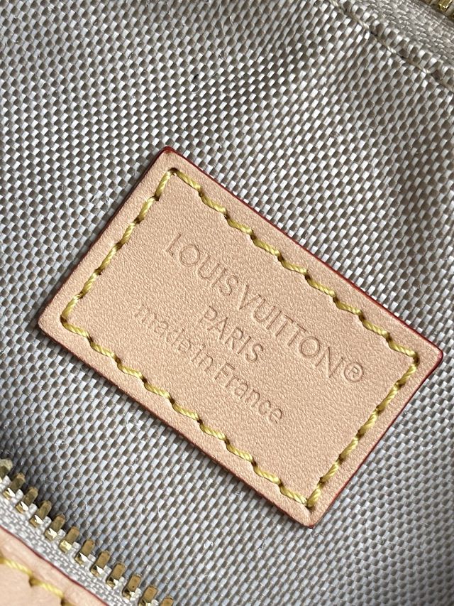 Louis vuitton original monogram embleme pochette hills M29879 peuplier beige