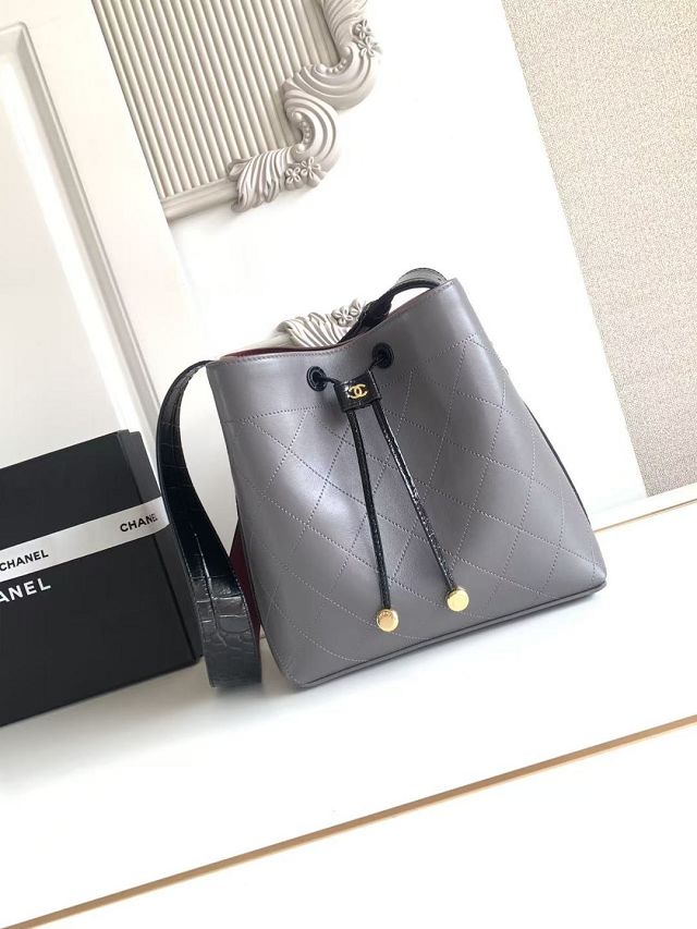 CC calfskin small bucket bag AS6584 grey