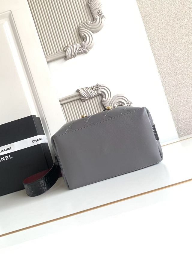 CC calfskin small bucket bag AS6584 grey