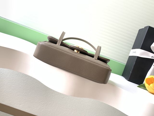CC grained calfskin clutch AP5068 grey