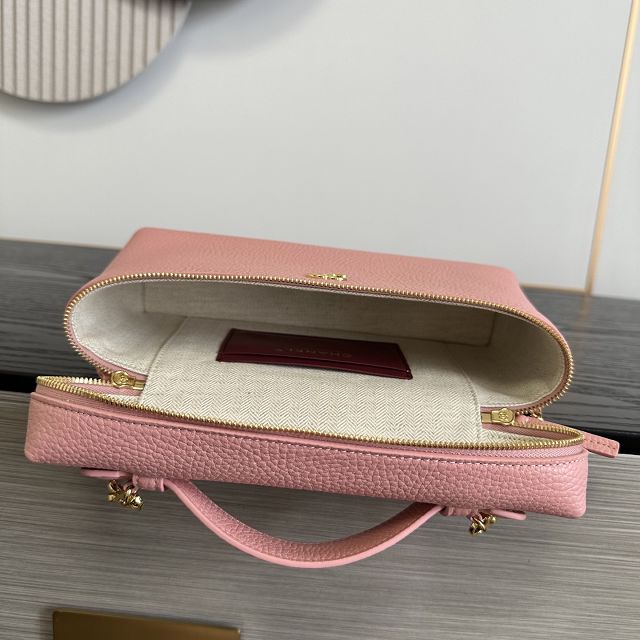 CC grained calfskin large vanity with chain AP5347 pink