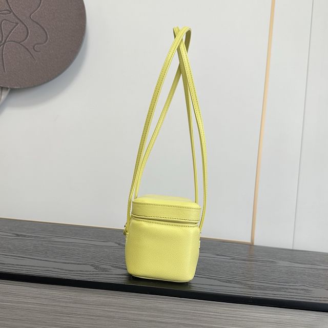 CC grained calfskin small vanity AP5067 yellow 
