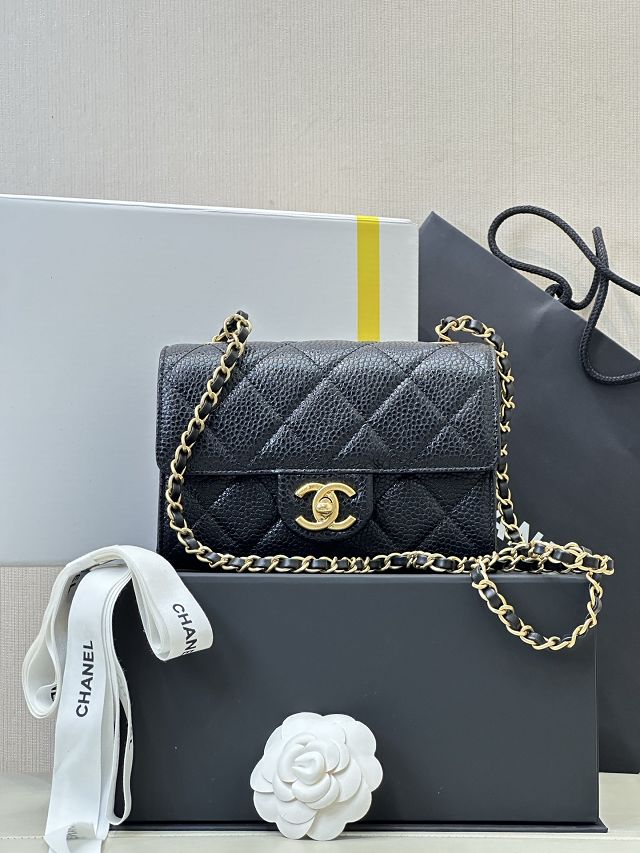 CC original grained calfskin clutch with chain AP5981 black