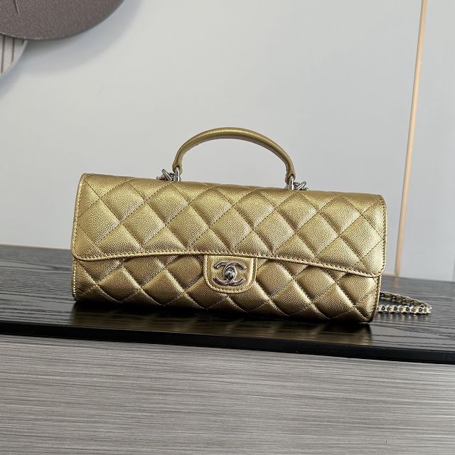 CC grained calfskin clutch with chain vanity with chain AP5346 gold