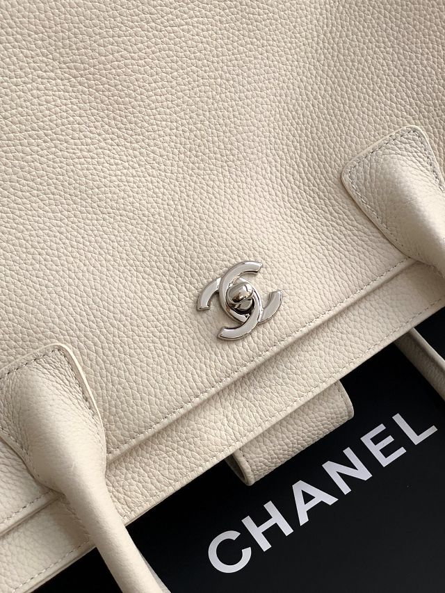 CC grained calfskin small tote bag AS2156 white